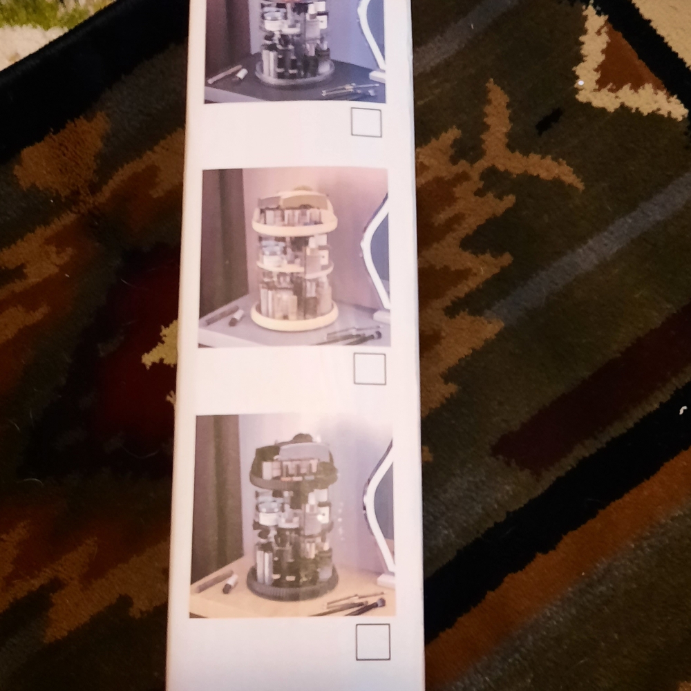 Rotating Makeup Organizer - Picture 3 of 3